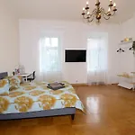 Apartamento Altbauwohnung Graz