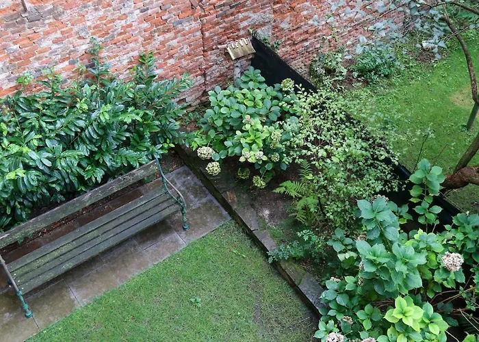 Apartment Altbauwohnung *